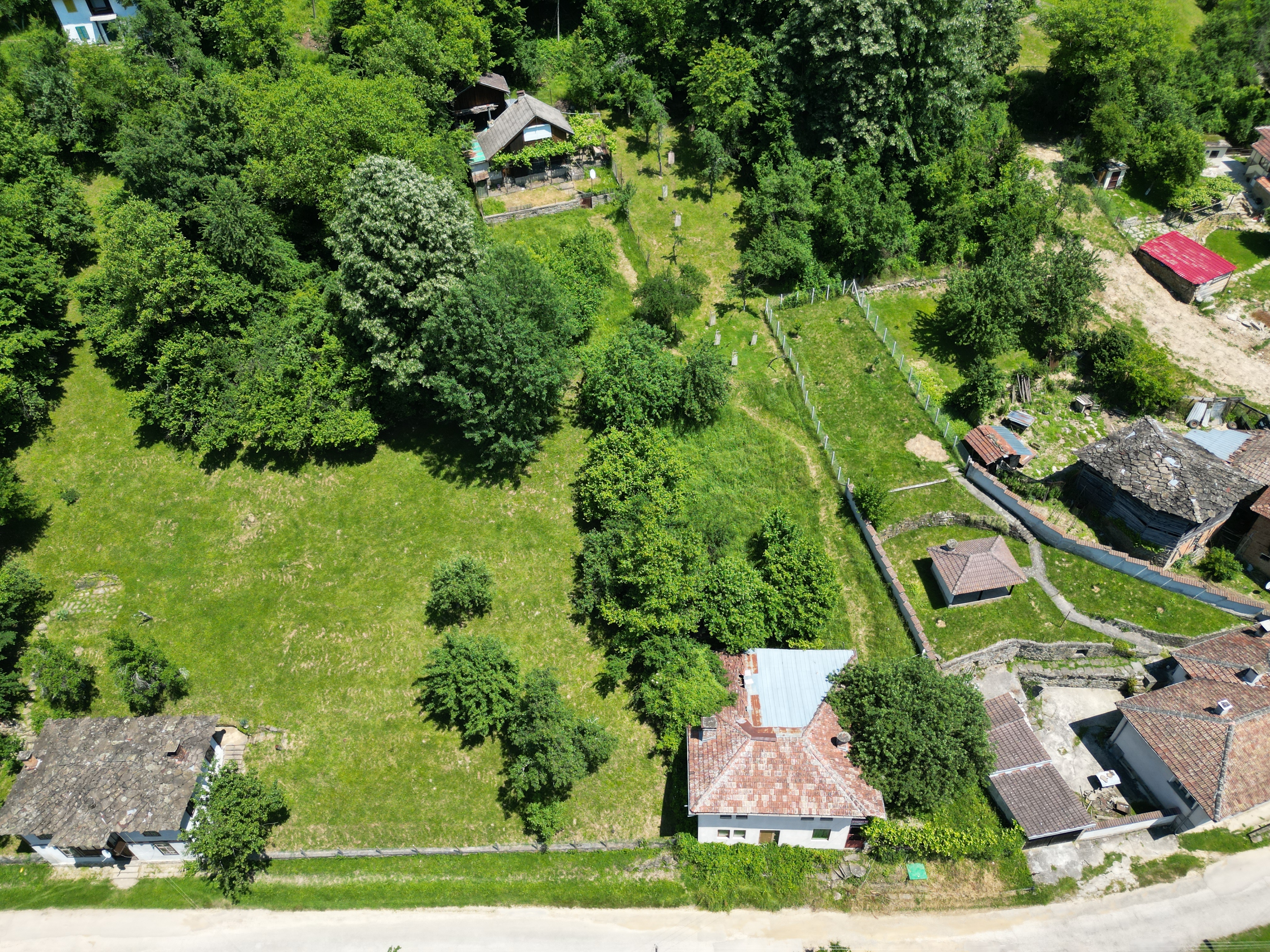 Spacious House with a Garden Surrounded by Nature in the Sevlievo Balkan Mountains 5